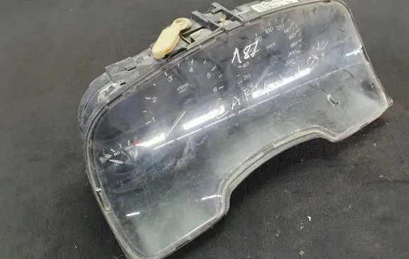 Opel Zafira A Speedometer (instrument cluster) 09228762ER 351189000