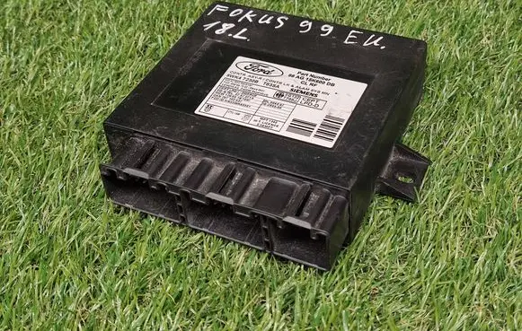 Ford Focus Door central lock control unit/module 98AG15K600DB 5WK47230B