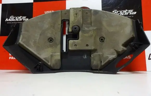 Steering wheel column trim