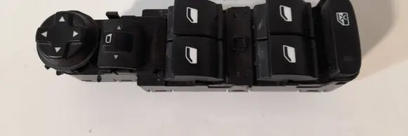 Opel Mokka X Electric window control switch 96788281ZD