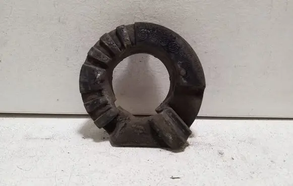 Land Rover Discovery Sport Rear coil spring rubber mount FK725349AA