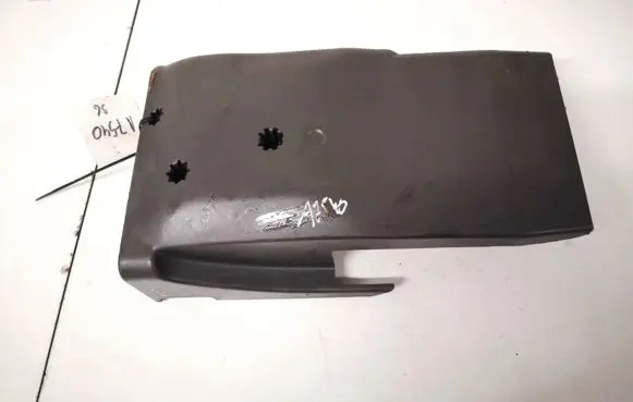Steering wheel column trim