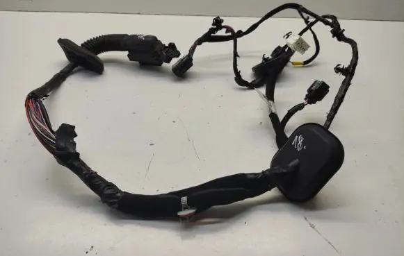 Hyundai Tucson TL Front door wiring loom 91610D7030