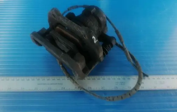 BMW 1 E81 E87 Rear brake caliper