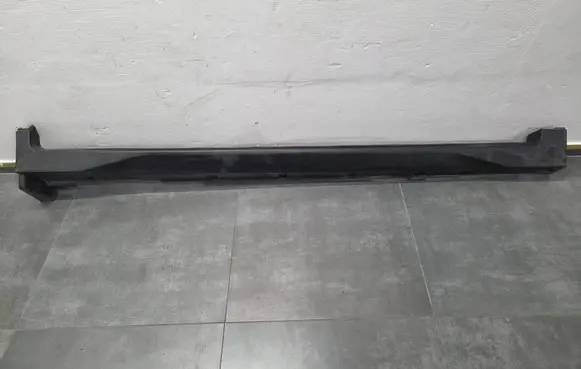 Nissan X-Trail T32 Sill 768504CE0A