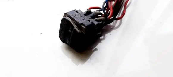 Volkswagen Golf III Electric window control switch