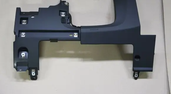 Volkswagen Touareg II Dashboard lower bottom trim panel 7P1858368A