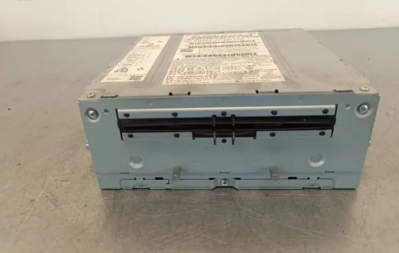 Mercedes-Benz C W205 Radio/CD/DVD/GPS head unit A2059009128 A2059011912 A2059020512