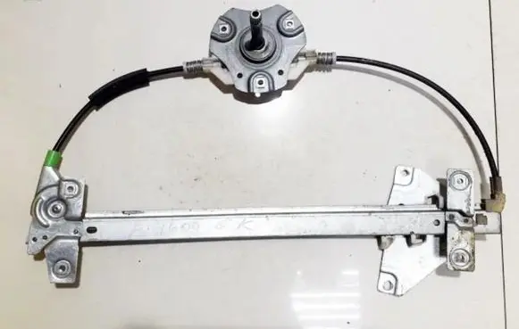 Mitsubishi Carisma Sliding door window regulator with motor