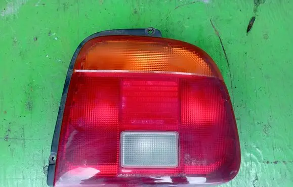 Suzuki Baleno EG Rear/tail lights