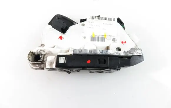 Skoda Rapid (NH) Front door lock 5E2837016A