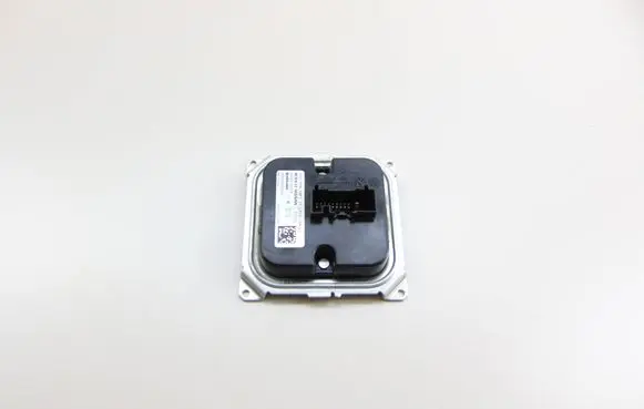 Renault Megane IV Xenon control unit/module 17335 260551225R A2C90665801