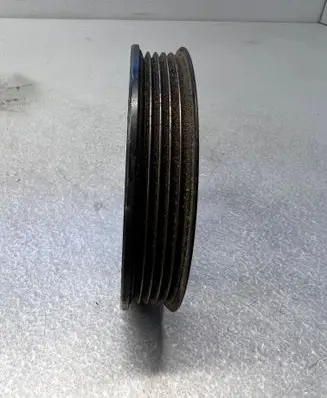 Volkswagen PASSAT B5.5 Power steering pump pulley 058145255E