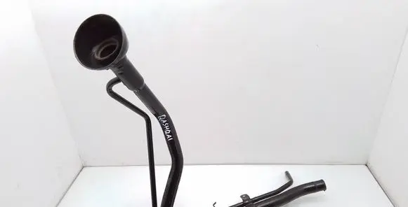 Nissan Qashqai Fuel tank filler neck pipe 172214EA0A