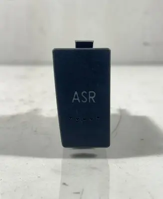 Traction control (ASR) switch