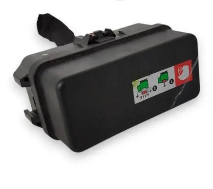 Peugeot 308 Fuse box set 9820725480
