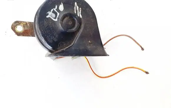 Volkswagen Touran I Horn signal e30055306