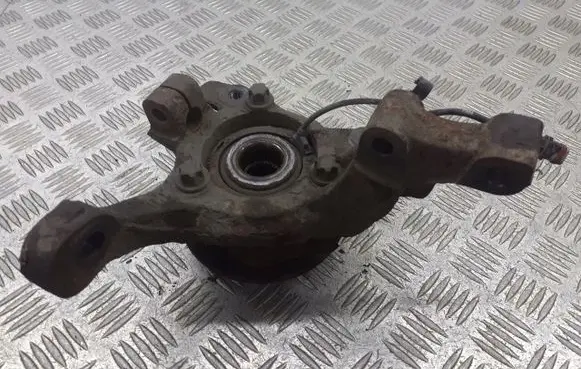 Opel Astra H Front wheel hub spindle knuckle