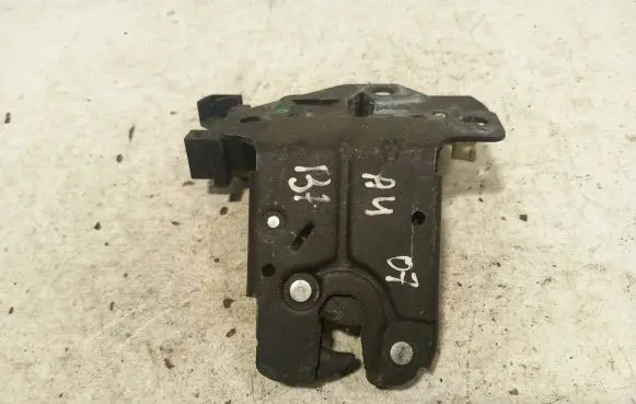 Audi A4 S4 B7 8E 8H Tailgate/trunk/boot lock/catch/latch 8p4827505b