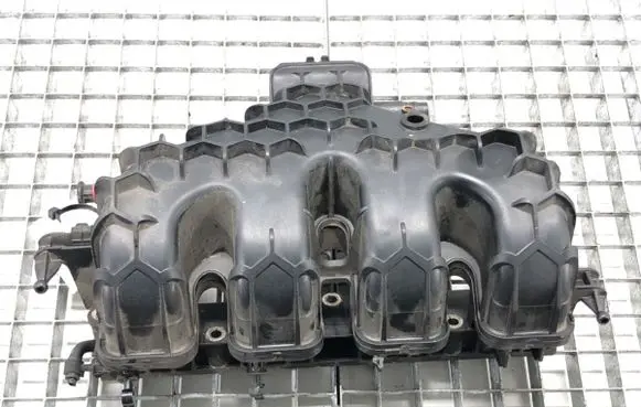 Volvo V70 Intake manifold AG9G-9424-BH