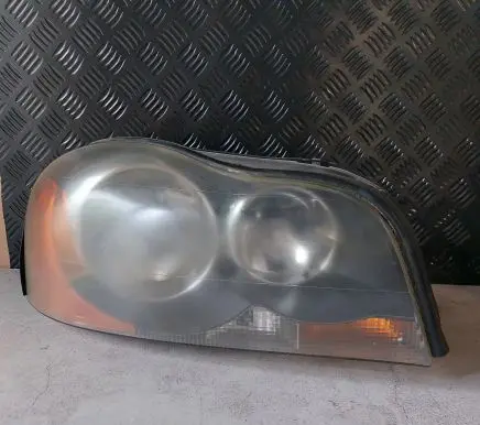 Volvo XC90 Headlight/headlamp 30784152 89901334