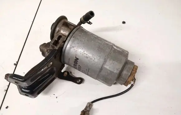 Toyota Avensis Verso Fuel filter pp857
