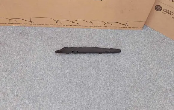 Audi A3 S3 8V Fender foam support/seal 8V0821112C 8V0.821.112.C