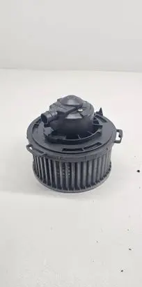 Mazda 3 I Heater fan/blower 8940000