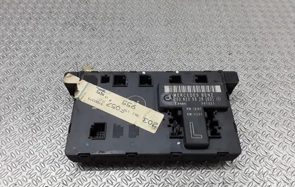 Mercedes-Benz E W211 Door control unit/module 2038205526