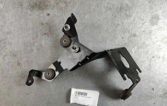 Jaguar F-Pace Fuel filter bracket/mount holder T4N2388