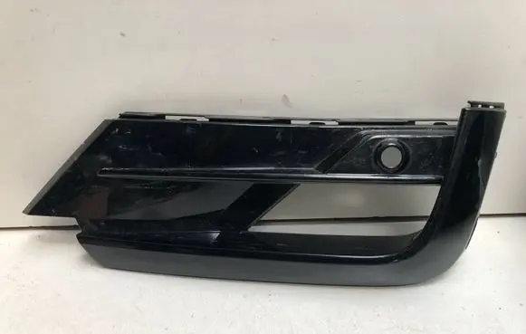 Volkswagen Tiguan Allspace Front bumper lower grill 5NN853666B N11084037