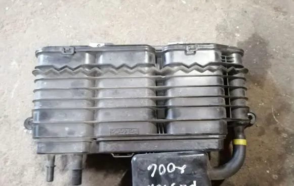 Ford Fusion Active carbon filter fuel vapour canister 9E519E857BC