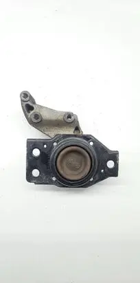 Nissan Qashqai Engine mount bracket DD130210 F6030100E