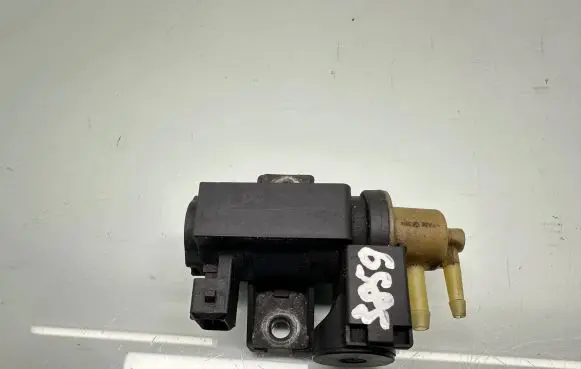 Renault Megane IV Turbo solenoid valve 8200790180