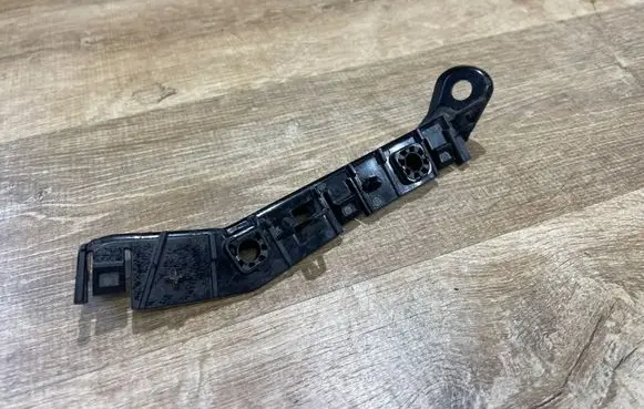 Jaguar E-Pace Front bumper mounting bracket J9C317A869A GG6LC