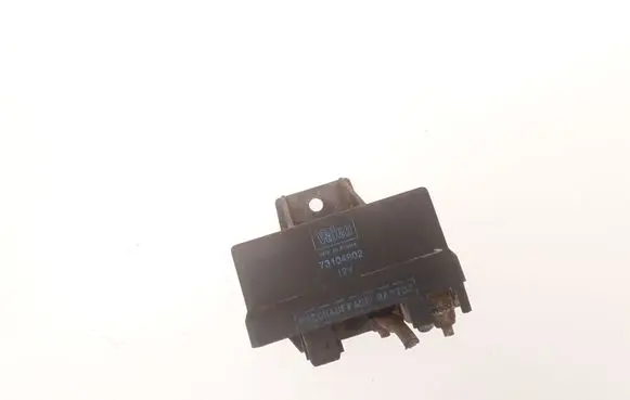 Citroen Xantia Glow plug pre-heat relay 73104902