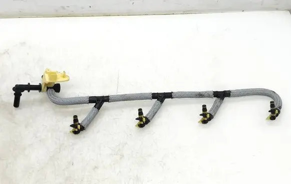 Renault Trafic III (X82) Fuel return line/hose 166717509R