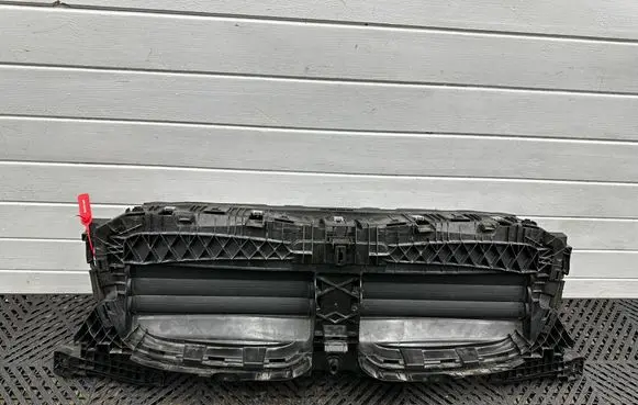 BMW iX3 G08 Front bumper upper radiator grill 5A22688