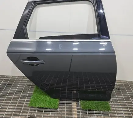 Audi A4 S4 B9 Rear door LX7L