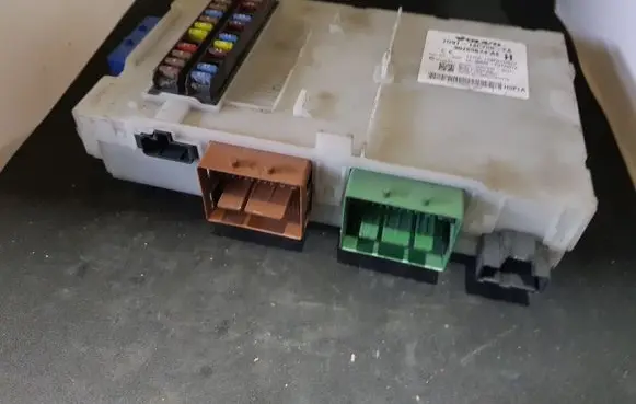 Volvo XC60 Fuse module 30765624AE