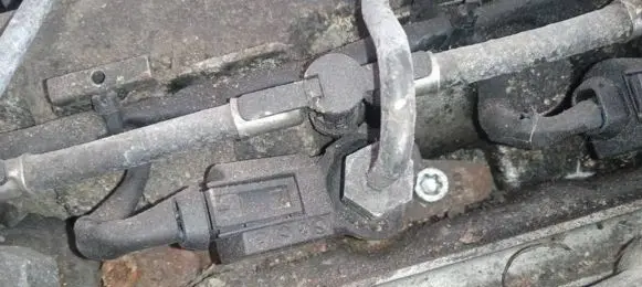 Mercedes-Benz ML W164 Fuel injector