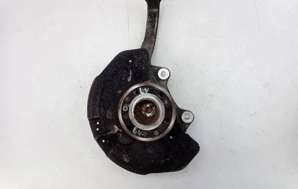 Mercedes-Benz C W205 Front wheel hub spindle knuckle A2053322100 2053322100 A2053340400