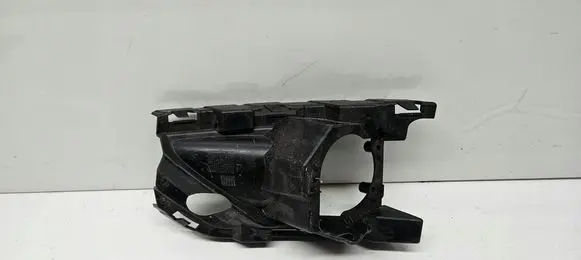 Volvo XC40 Fog light bracket 31407961