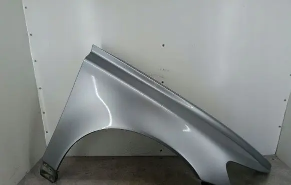 Volvo V50 Fender 47746