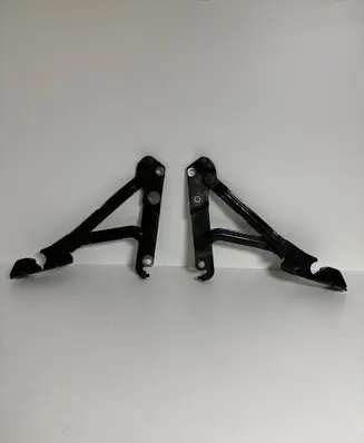 Seat Toledo II (1M) Tailgate/trunk/boot hinge 1M5827301 1M5827302A