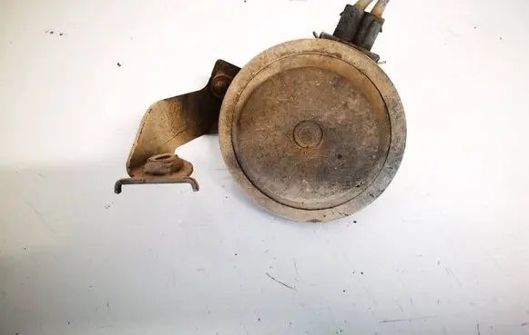 Volkswagen Golf IV Horn signal