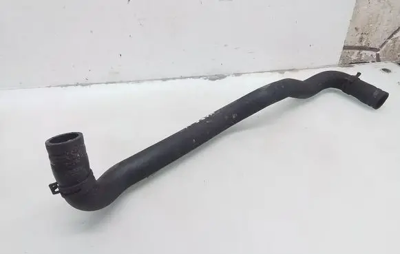 Nissan Note (E11) Engine coolant pipe/hose