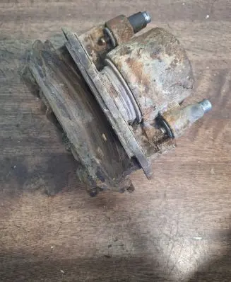 Mercedes-Benz ML W163 Front brake caliper
