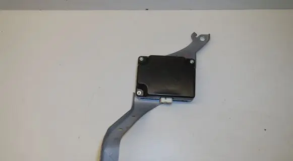 Lexus RX V Voltage converter/converter module NOTSPECIFIED