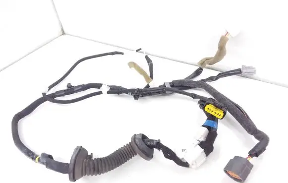 Nissan NV200 Front door wiring loom 24124JX51A 24124JX51A1